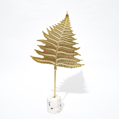 Figura Hoja Dorada Triángulo Pequeña