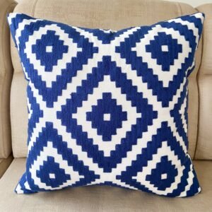 Funda Cojin Bordado Rombo Azul  Geo 45x45cm