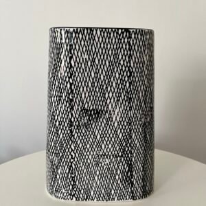 Jarrón Beck Líneas Blanco/ Negro 23x16 cm